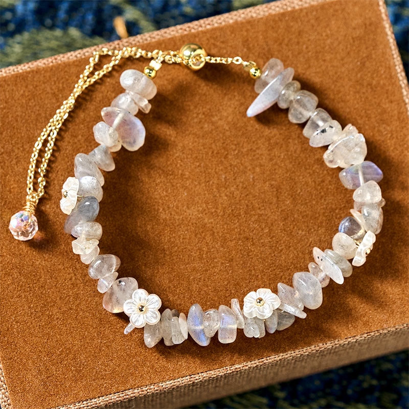 FREE Today: Spiritual and Positive Irregular Crystal Flower Design Amethyst White Crystal Bracelet